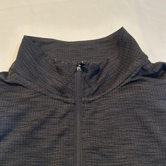 Under Armour black mock turtleneck long sleeve shirt. Size L - Picture 5 of 6